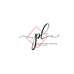 P L PL Initial letter handwriting and  signature logo.