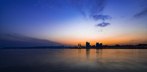 Fototapeta na wymiar Colorful sunset in Baku Bay