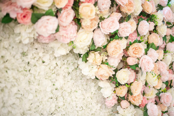 Obraz na płótnie Canvas White wedding flower background and wedding decoration