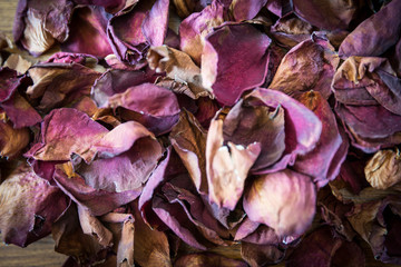 Dried rose petals: for tea, alternative medicine, potpourri. Copyscape.