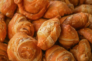 Curry puff, newly fried curry puff, snack, pastry, stuffed bread