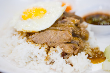 Stew pork with rice and egg