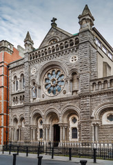 Fototapeta na wymiar Saint Teresa's Church, Dublin, Ireland