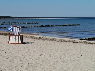 Strandkorb am Strand von Glowe auf Rügen