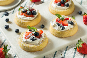 Homemade Mini Sponge Cake Cups with Fruit