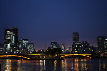 都市の夕景