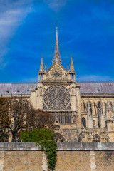 Fototapeta na wymiar Notre Dame cathedral in Paris, France.