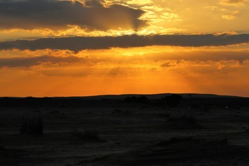 Obraz premium sunset over landscape