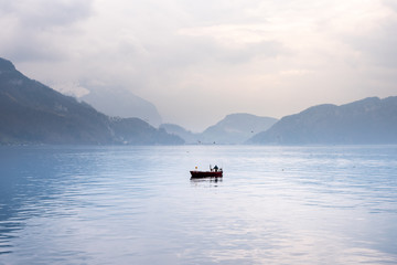 Fototapeta na wymiar Travel On the lake Lucern