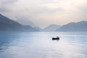 Fototapeta na wymiar Travel On the lake Lucern