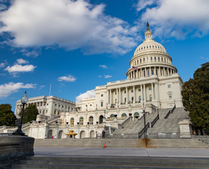 Fototapeta na wymiar United States Capitol IX