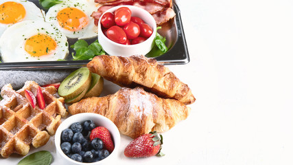 Table set for breakfast