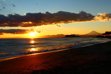 湘南の海の夕日