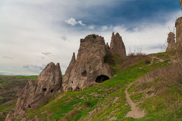 Fototapeta na wymiar Armenia. mountain landscape day. Khndzoresk!