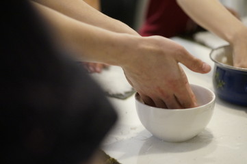 hands of potter