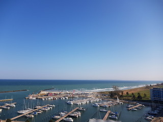 Yachthafen mit Meerblick 