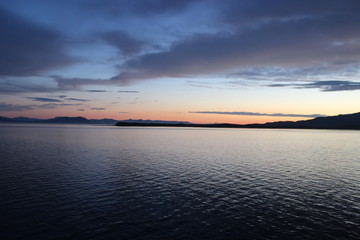 Naklejka premium Sunset at Sea