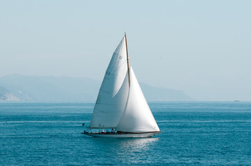 Fototapeta premium Big white sailboat