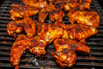 Grilled chicken wings