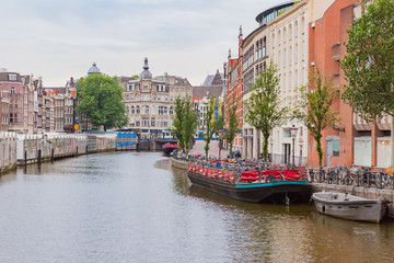 Fototapeta premium アムステルダムの運河