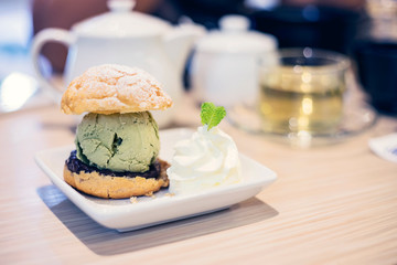Red Bean Green Tea Ice Cream