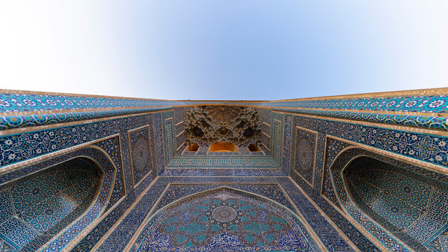 Ancient Jameh Mosque of Yazd represents Azari style of Persian architecture.