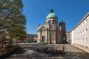 Fototapeta na wymiar Basilika St. Clemens