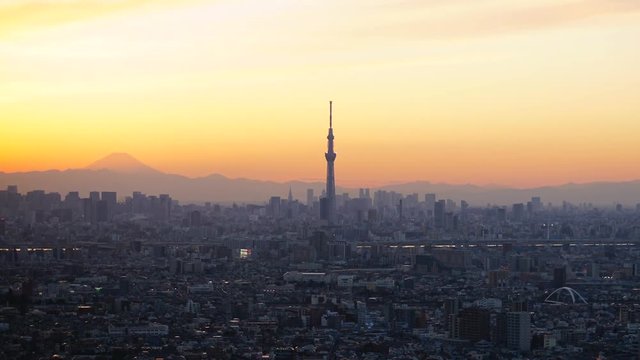 東京夕景　タイムラプス　富士山と都心