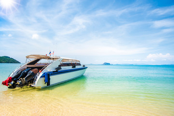 speed boat in tropical sea koh-samui,nice tropical beach thailand,Tropical sea and blue sky 