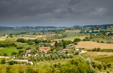Fototapeta premium Wzgórza Montepulciano. Wieś. Toskania, Włochy.