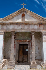Fototapeta na wymiar Chapel in Ancient pantheon in Mexican town Real de 14