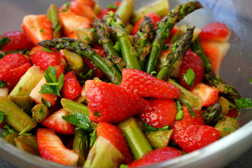 Erdbeeren Spargel Salat 02