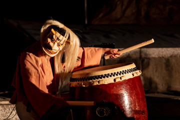 岡山県総社市にて「うら伝説」より鬼関連の日本太鼓演武が勇壮で面白い。