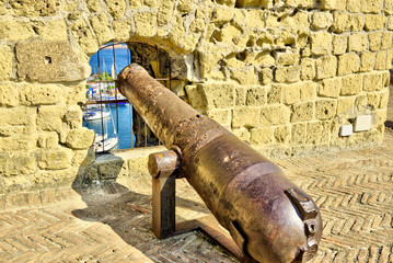 Cannons at Castel dell'Ovo Egg Castle , a medieval fortress in the bay of Naples, Italy.