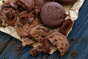 chocolate chip cookies