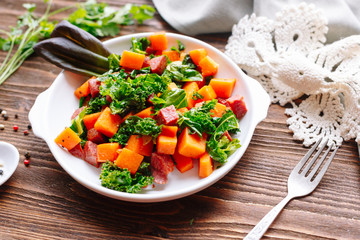 Dieting salad with carrot and fresh tuna