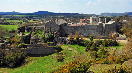 Ch&acirc;teau fortifi&eacute;