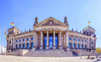 Fototapeta na wymiar German parliament, Berliner Reichstag: Tourist attraction in Berlin