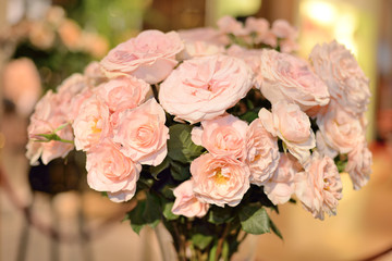 bouquet of pink roses