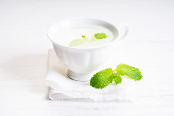  herbal mint tea