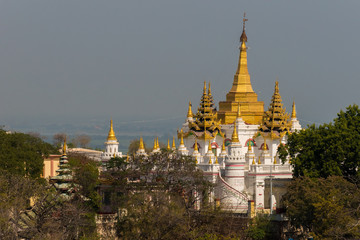Naklejka premium U Min Kyaukse Pagoda