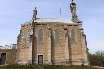 Chapelle Notre Dame de Brouilly sur le Mont Brouilly - Village de Saint Lager dans le Beaujolais - Rhône - France