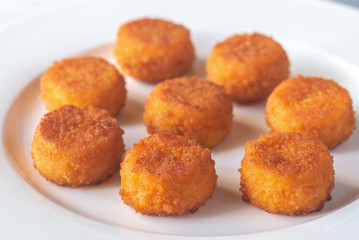 Camembert nuggets
