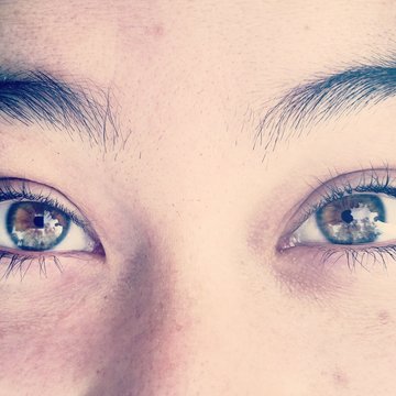 Inloved eyes