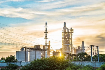 Sunrise sunset the refinery