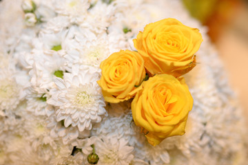bouquet of yellow roses