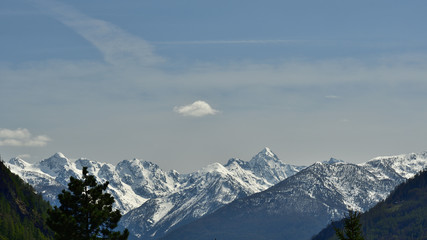 Obraz premium View of Orobian Pre-alps