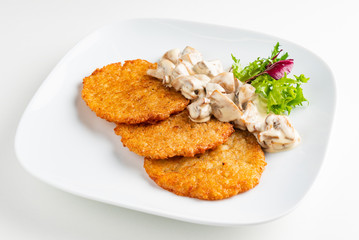 potato pancakes with mushrooms