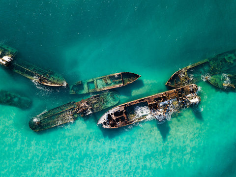Ship wrecks