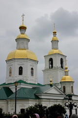 Fototapeta na wymiar We travel around Russia. Cities of Russia. Diveevsky monastery. Diveevo.